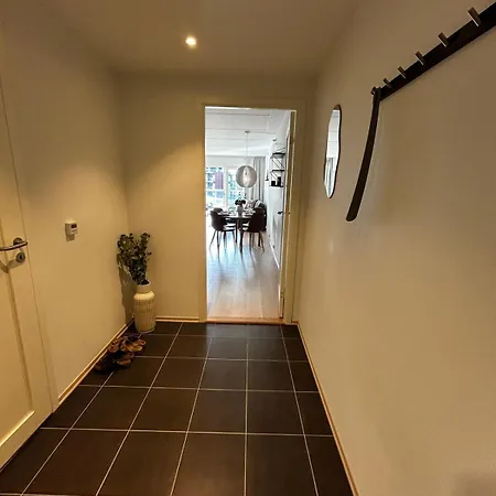 Διαμέρισμα Modern Close To The Center